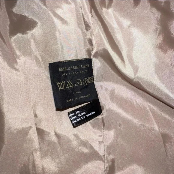 Fleet Street Wool Tan Button Up Jacket Size 12 Petite with Button detailing - Picture 5 of 9